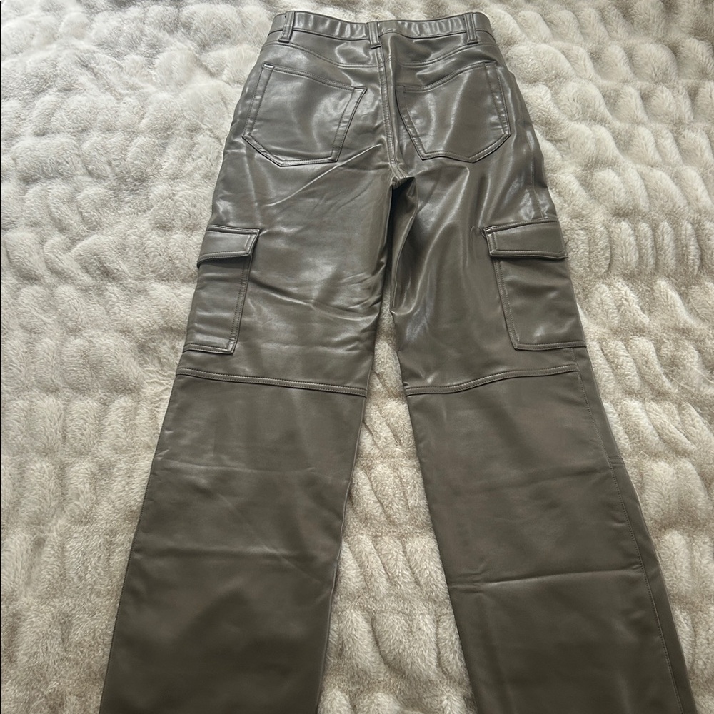 The 90s relaxed Jean vegan leather - Picture 4 of 4